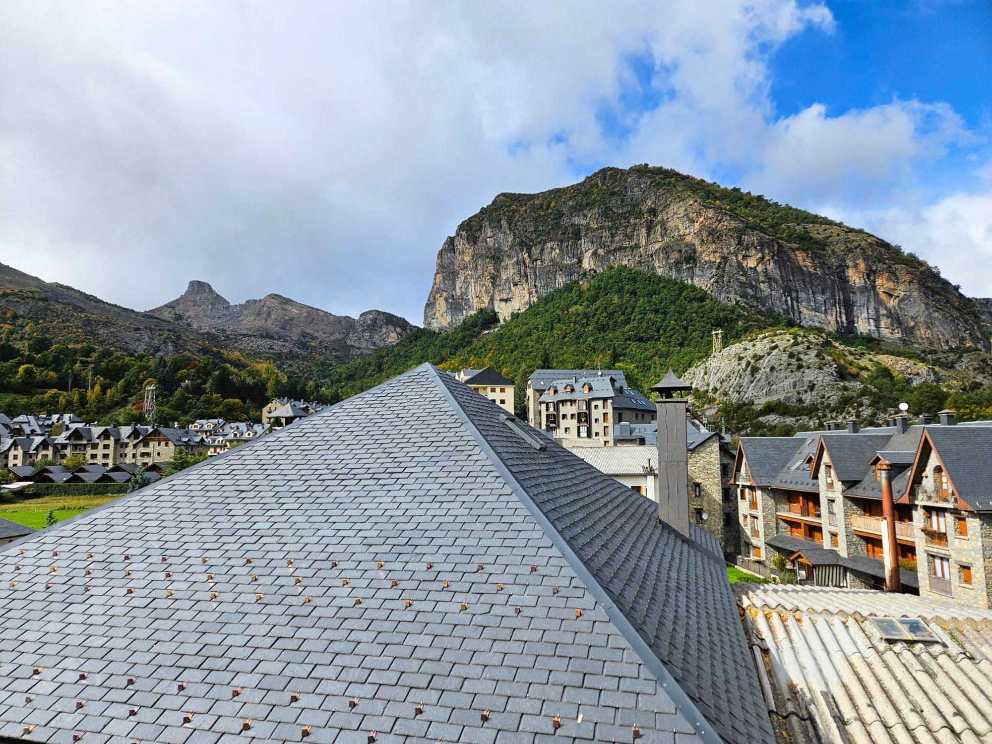 Apartamentos 3000 Эскаррилья Экстерьер фото